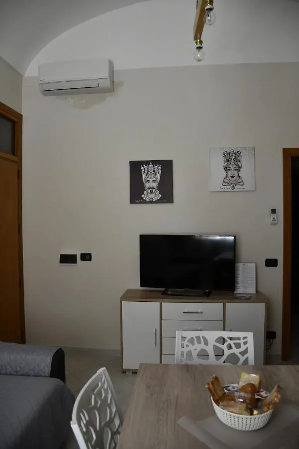 Villa Amunì Trapani 0*,